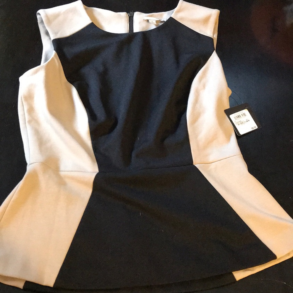 NWT Women’s Small Halogen Top Black / Tan